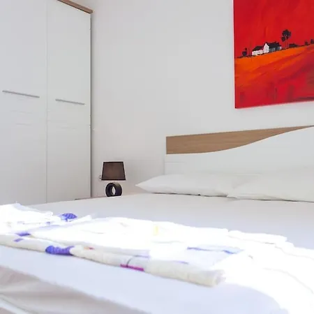 Апартаменты Redcoral-apartment In Center Дубровник