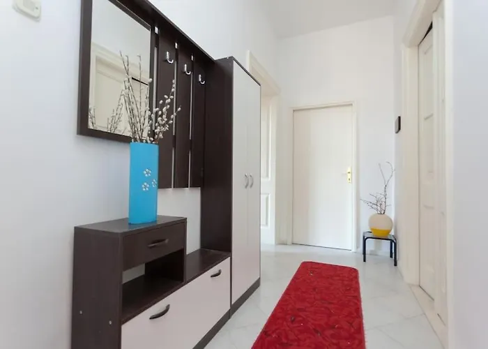 Redcoral-apartment In Center Appartement
